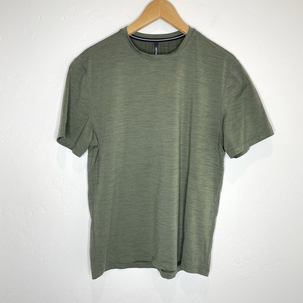 Ten Thousand Versatile Short Sleeve T Shirt Mens Small Green Performance Workout